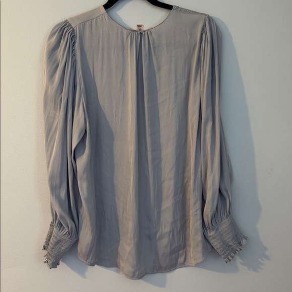 Philosophy Pleated Dove Gray Top - Picture 2 of 3